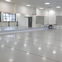 Takeuchihitomi Ballet School Koriyama Dance Studio
