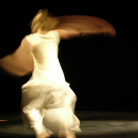 KAREN SCHÖNEMANN - Tänzerin, Tanzpädagogin, Choreografin